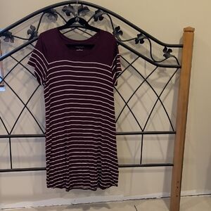 2/$10 Maurices Burgundy T-Shirt Dress